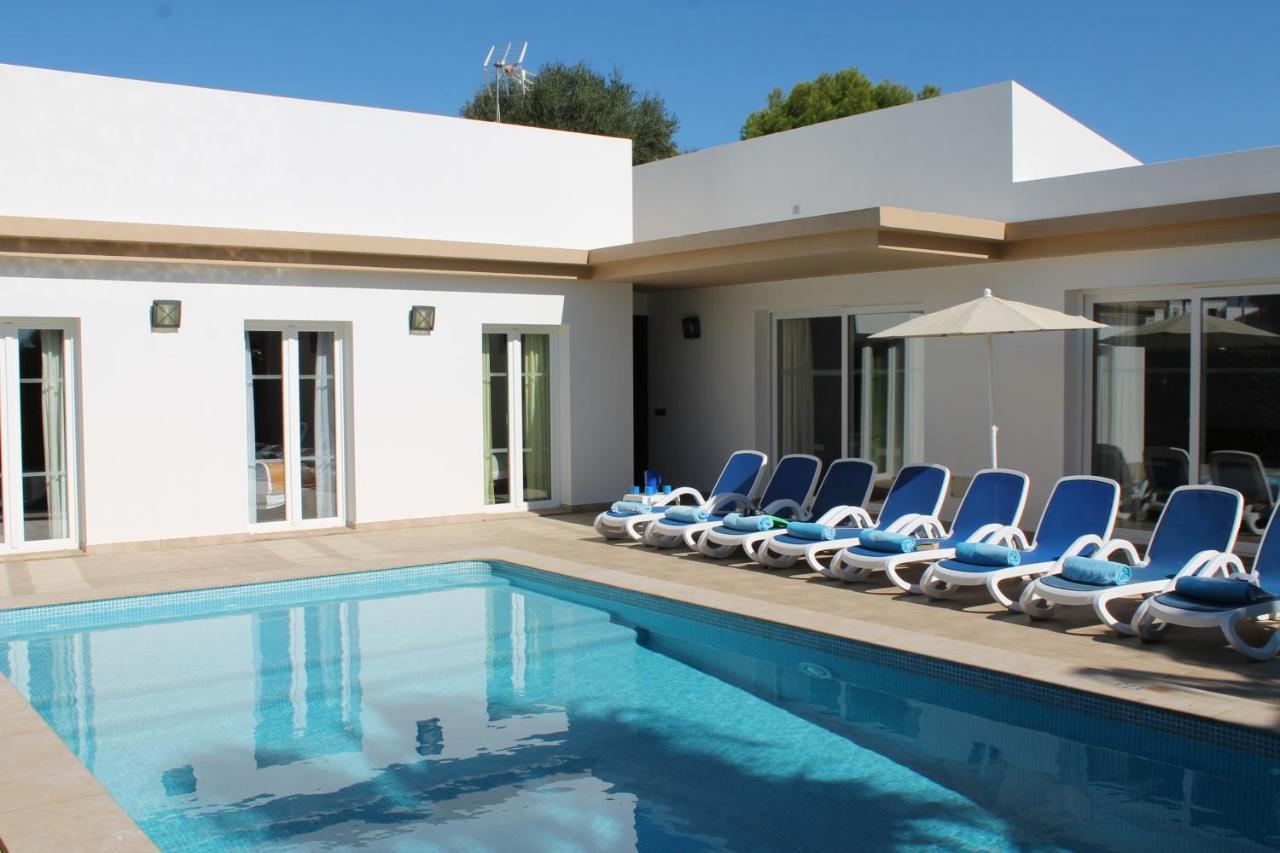 Villa Betty Cala'N Blanes  Eksteriør billede